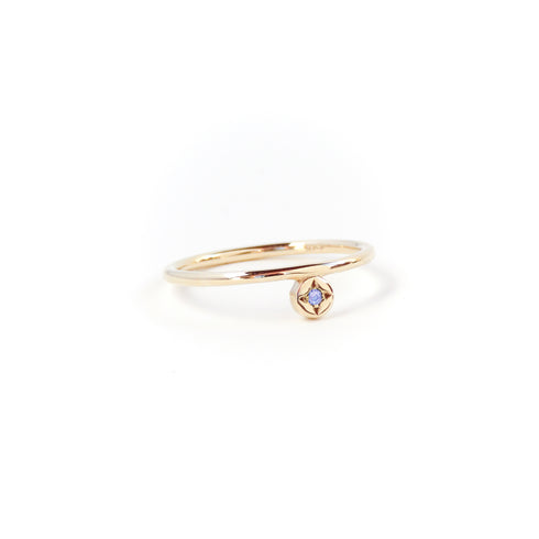Tanzanite Dot Ring in Yellow Gold